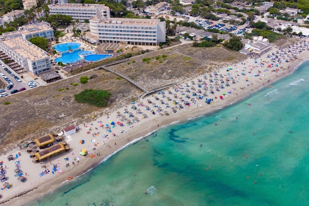 Eix Platja Daurada Hotel & Spa Кан Пикафорт Екстериор снимка