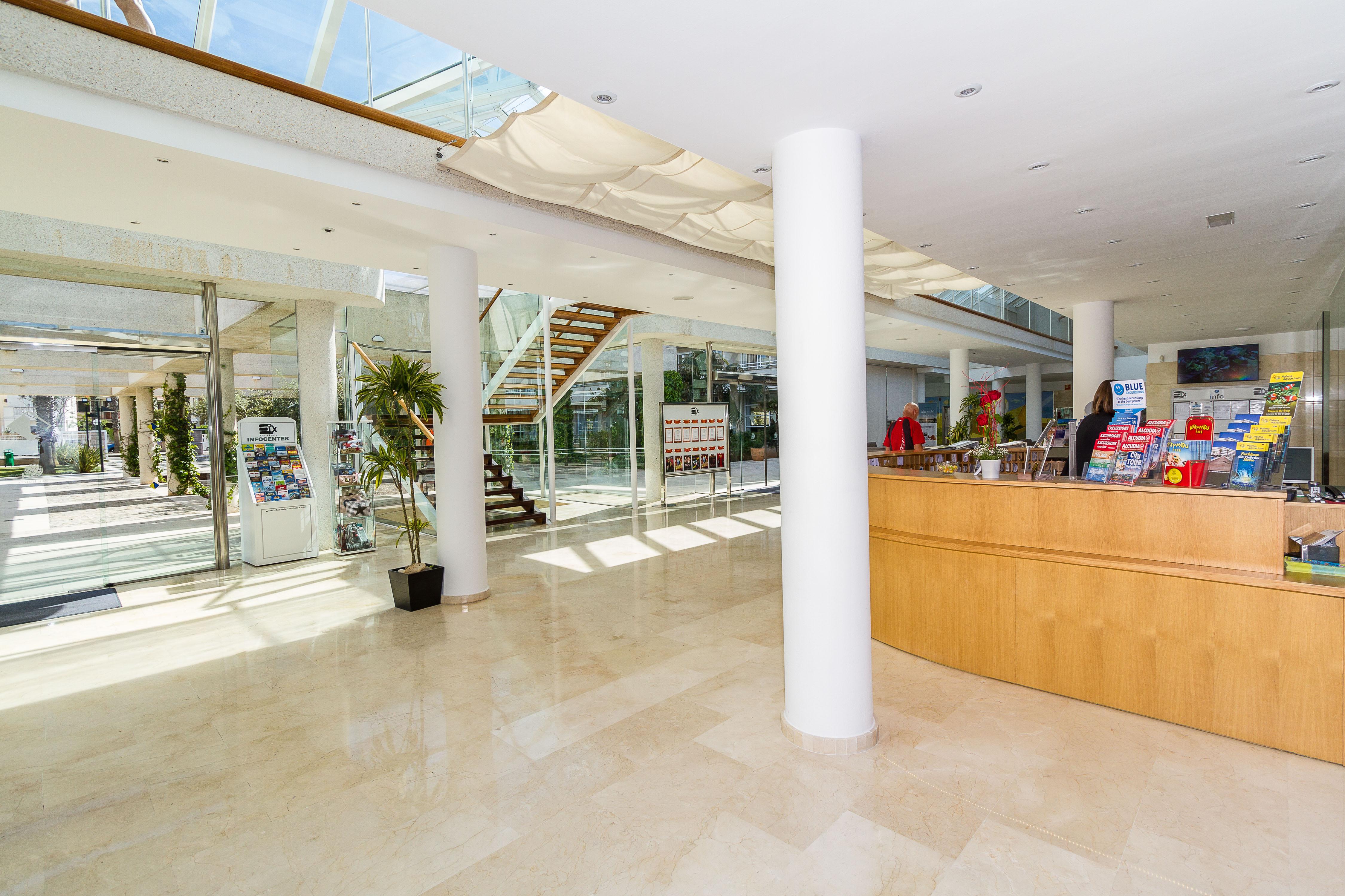 Eix Platja Daurada Hotel & Spa Кан Пикафорт Екстериор снимка
