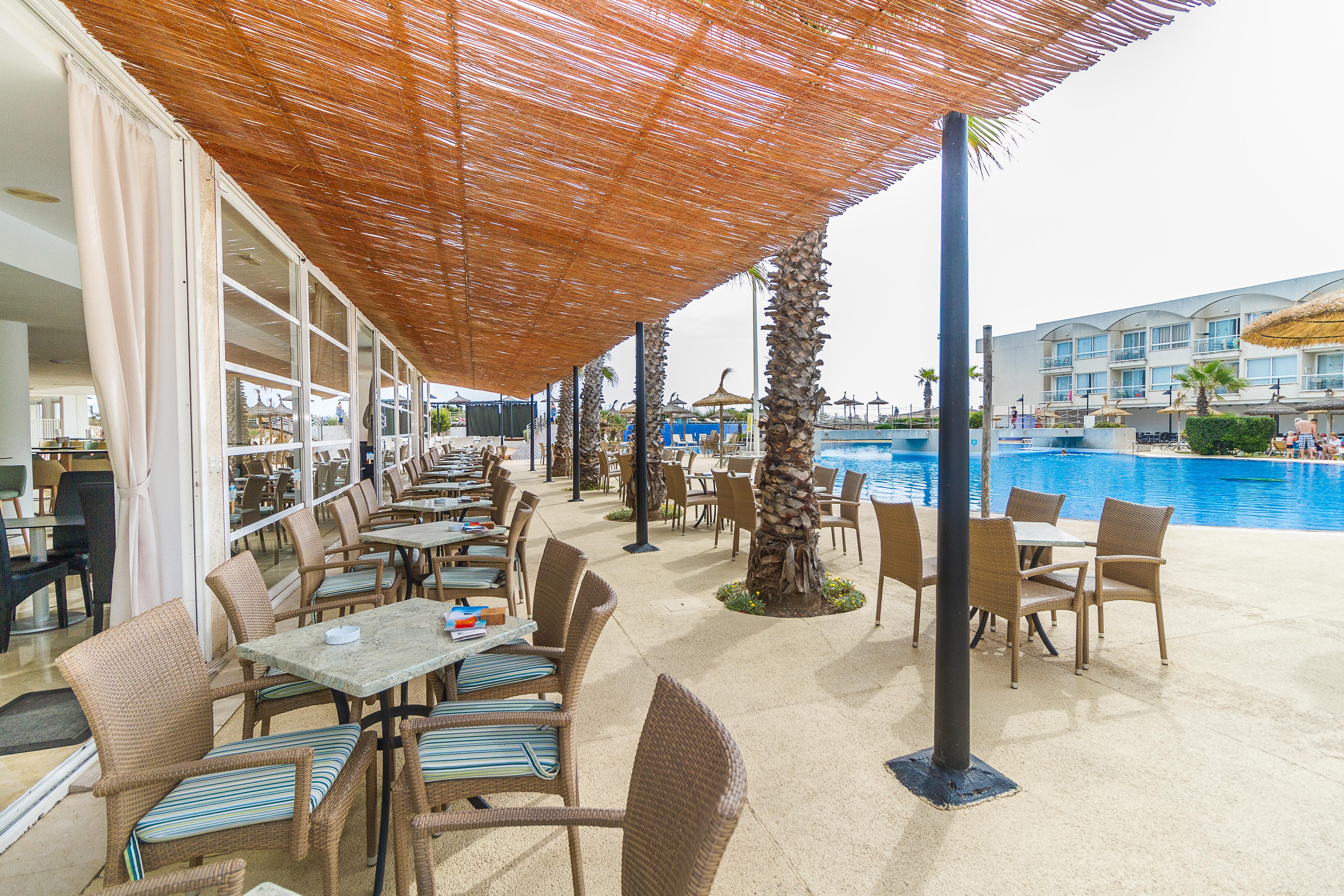Eix Platja Daurada Hotel & Spa Кан Пикафорт Екстериор снимка