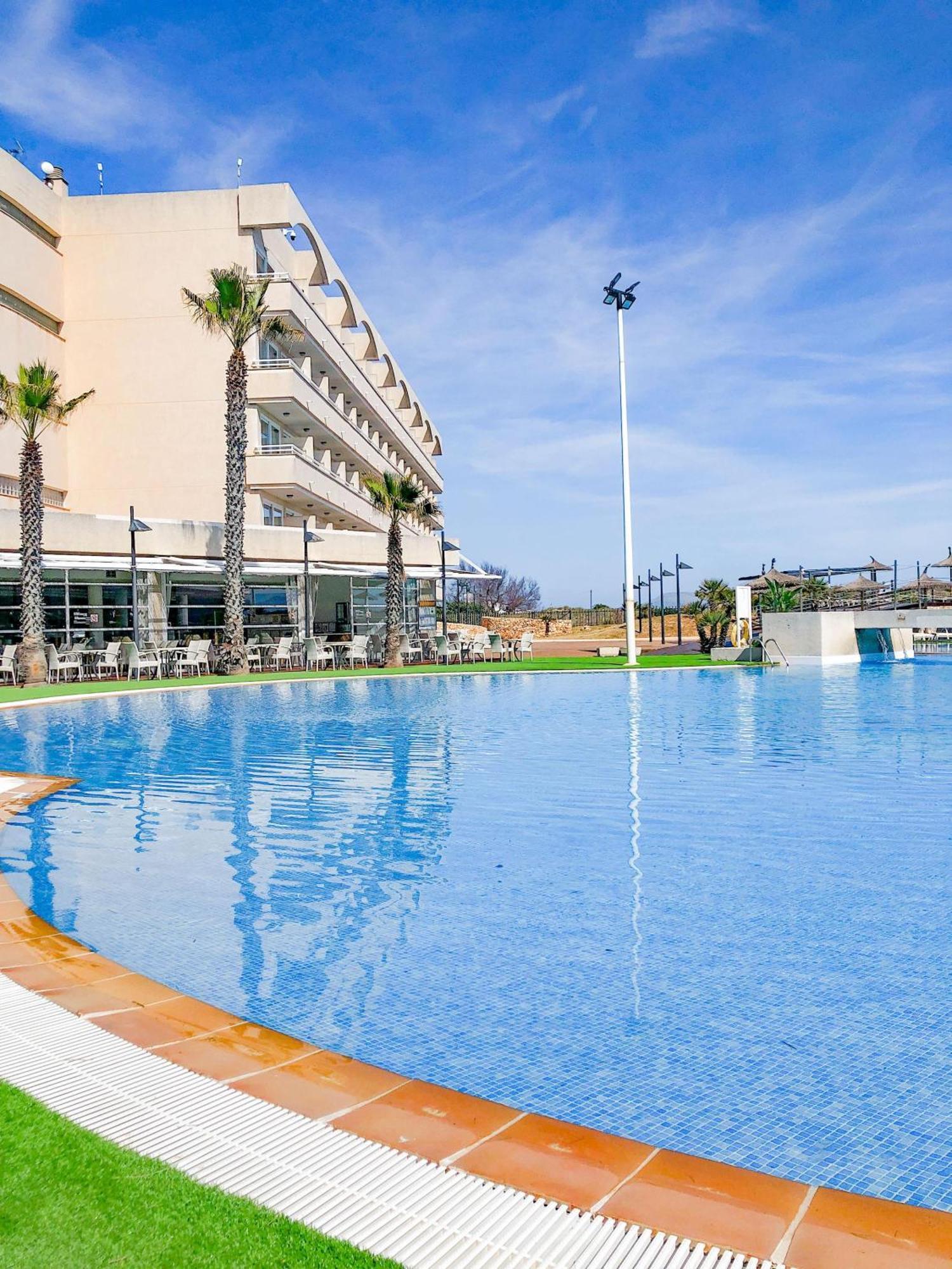 Eix Platja Daurada Hotel & Spa Кан Пикафорт Екстериор снимка